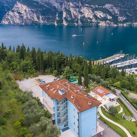 Residence Marina Riva del Garda Exterior foto