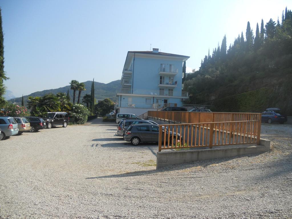 Residence Marina Riva del Garda Exterior foto