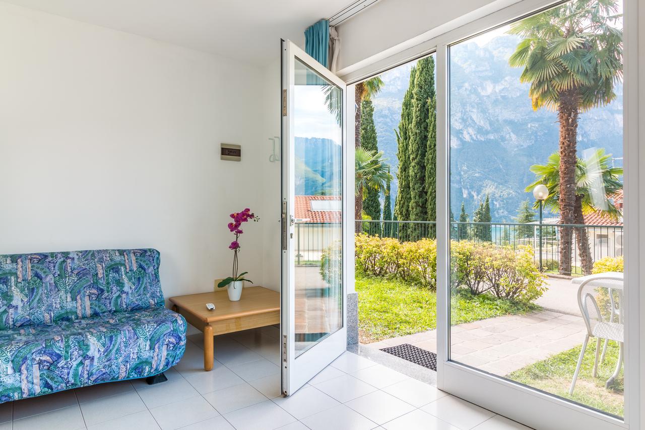 Residence Marina Riva del Garda Exterior foto