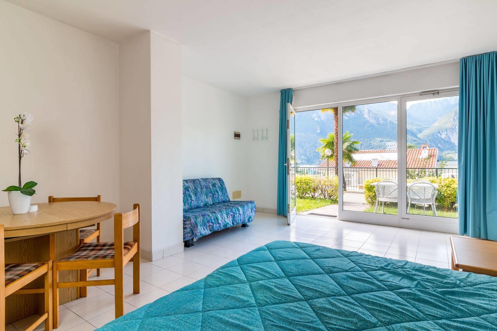 Residence Marina Riva del Garda Exterior foto