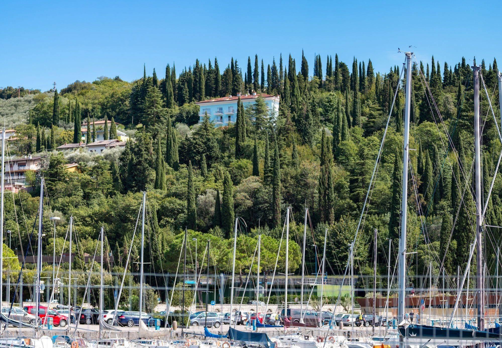 Residence Marina Riva del Garda Exterior foto