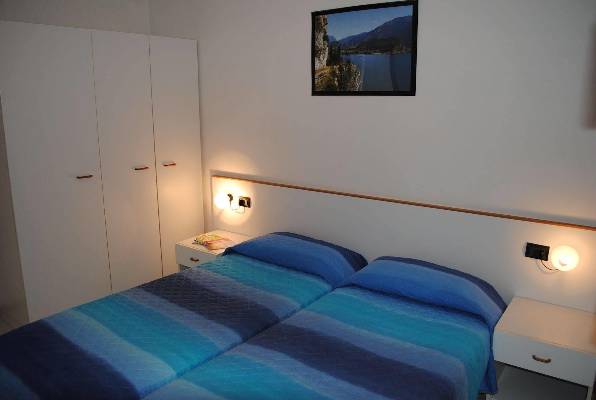 Residence Marina Riva del Garda Exterior foto