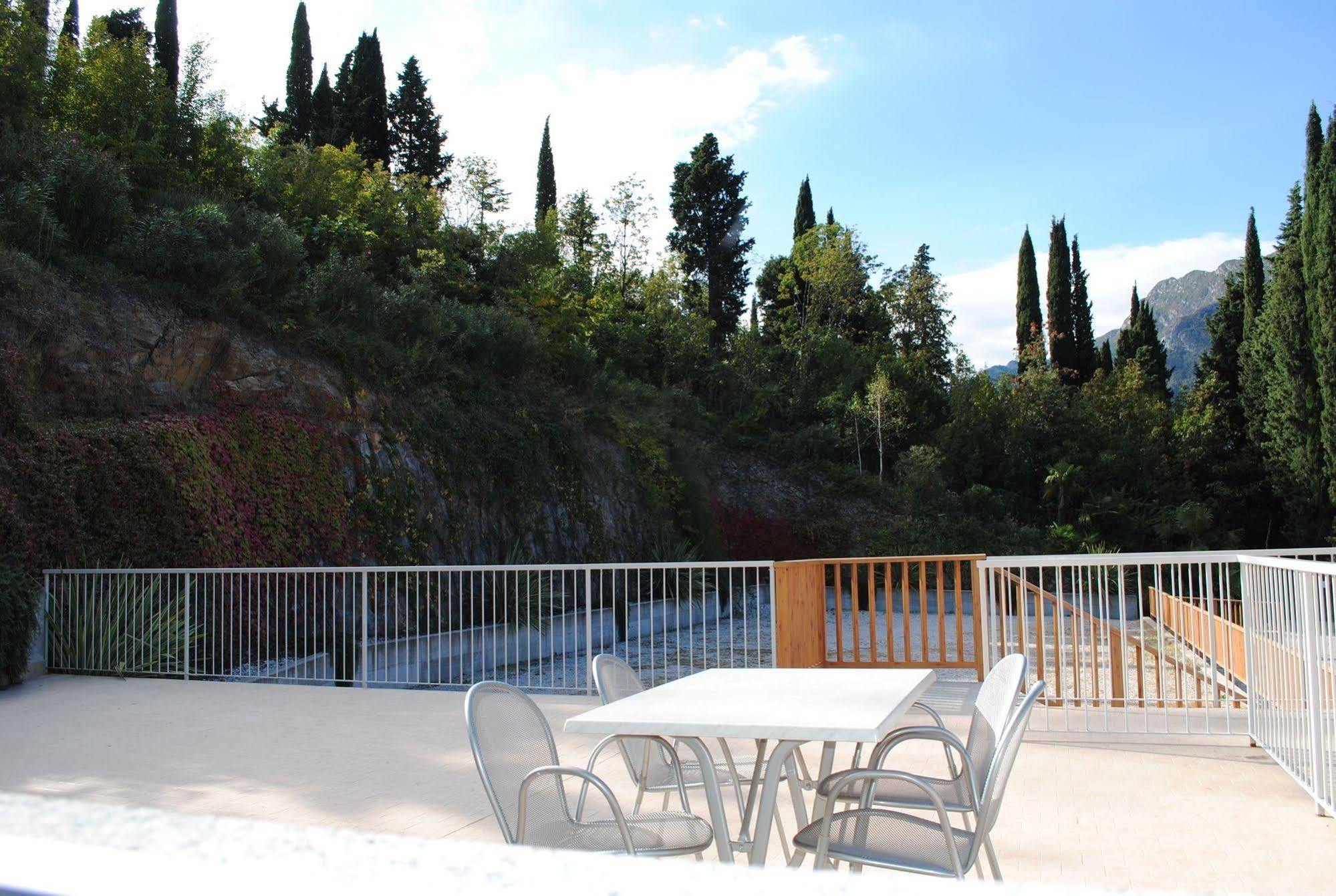 Residence Marina Riva del Garda Exterior foto