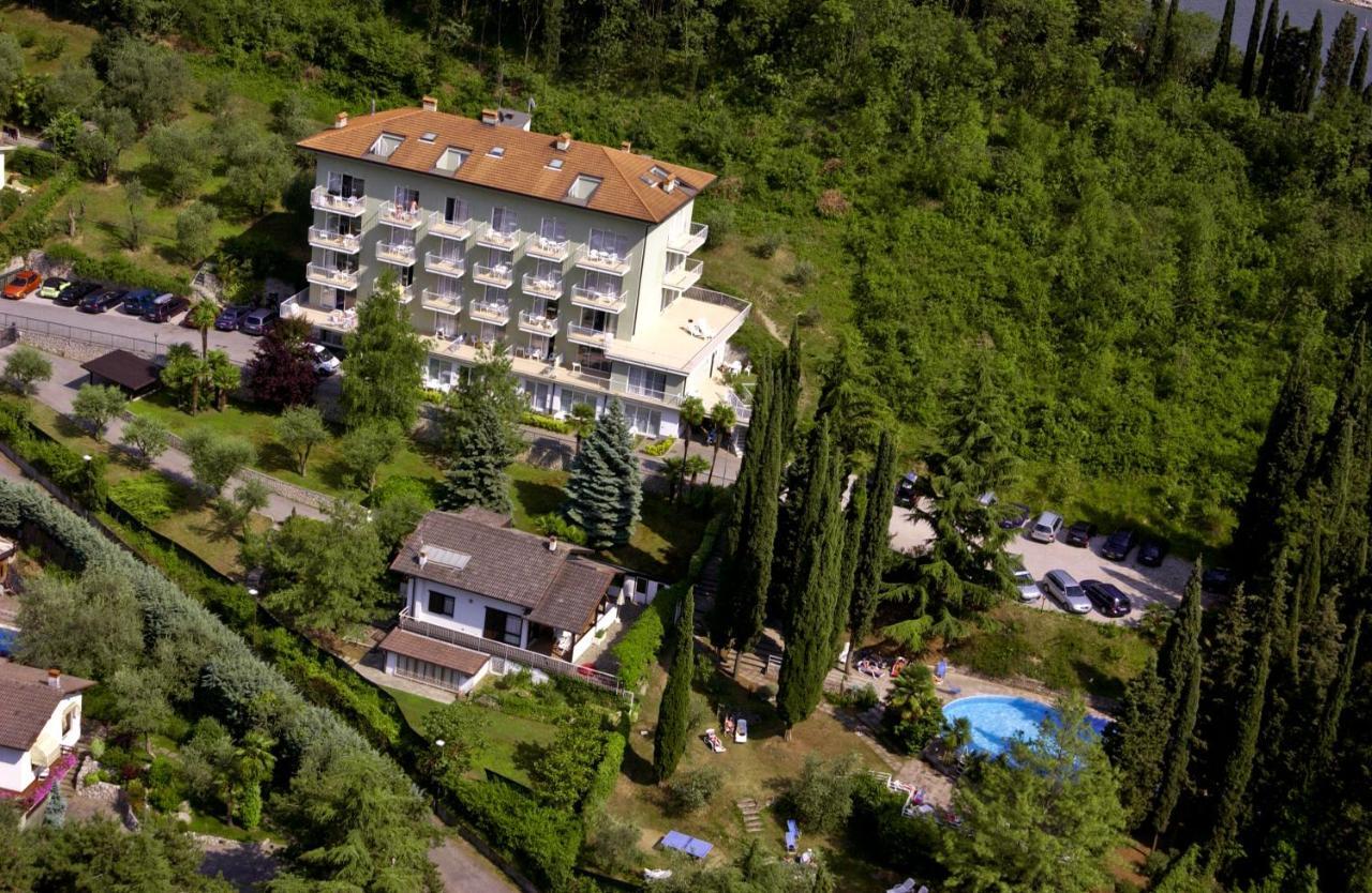 Residence Marina Riva del Garda Exterior foto